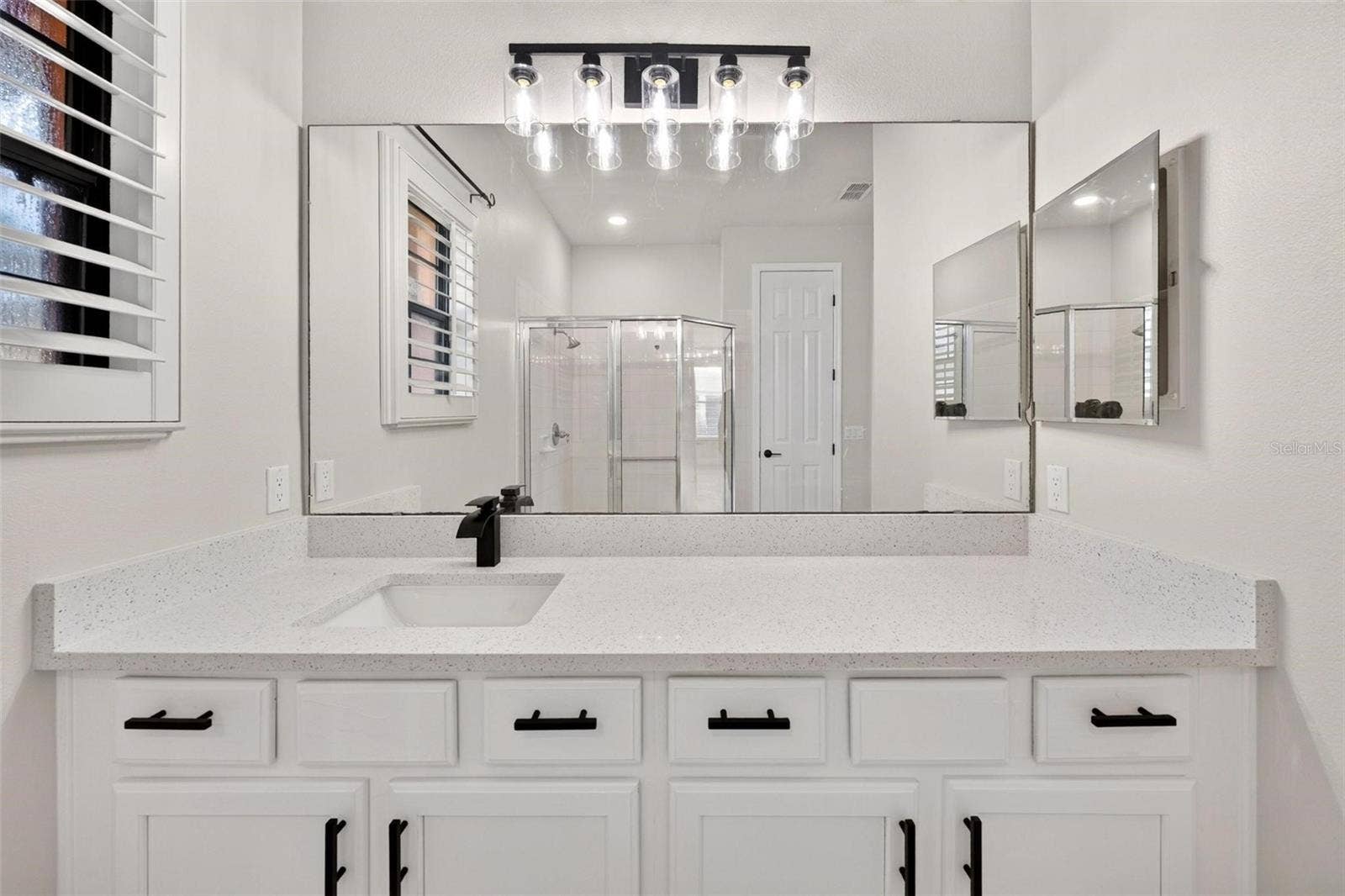 Primary Bedroom - Bathroom