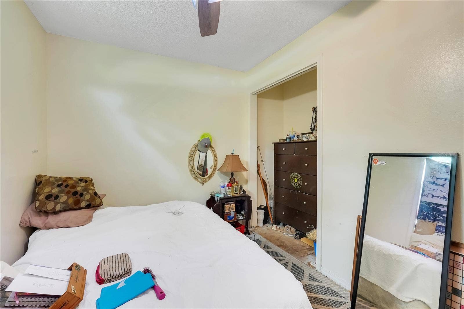 215 JOHN CARROLL ROAD E, Lakeland, FL 33801 215 JOHN CARROLL ROAD E, Lakeland, FL 33801
