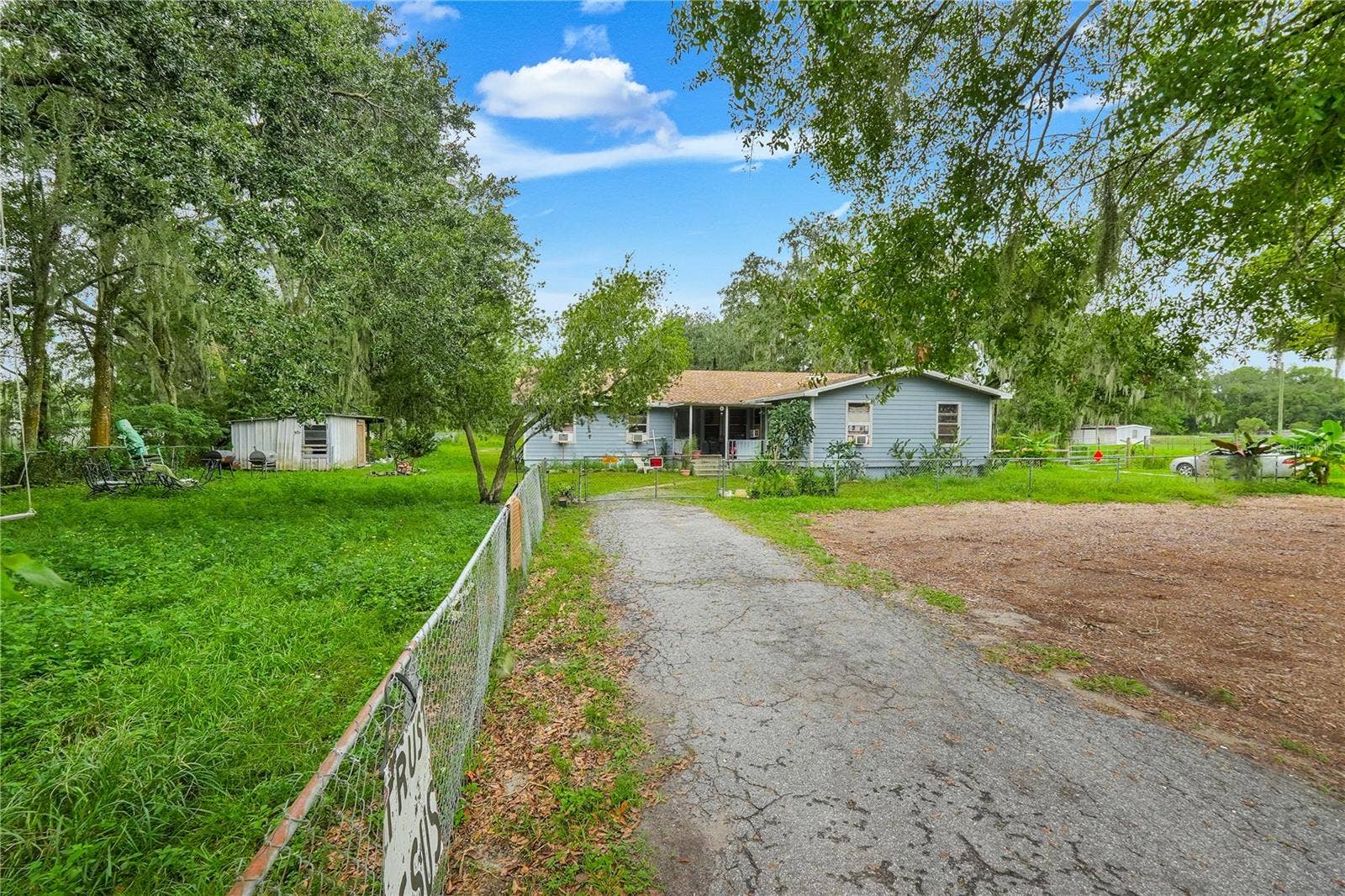 215 JOHN CARROLL ROAD E, Lakeland, FL 33801 215 JOHN CARROLL ROAD E, Lakeland, FL 33801