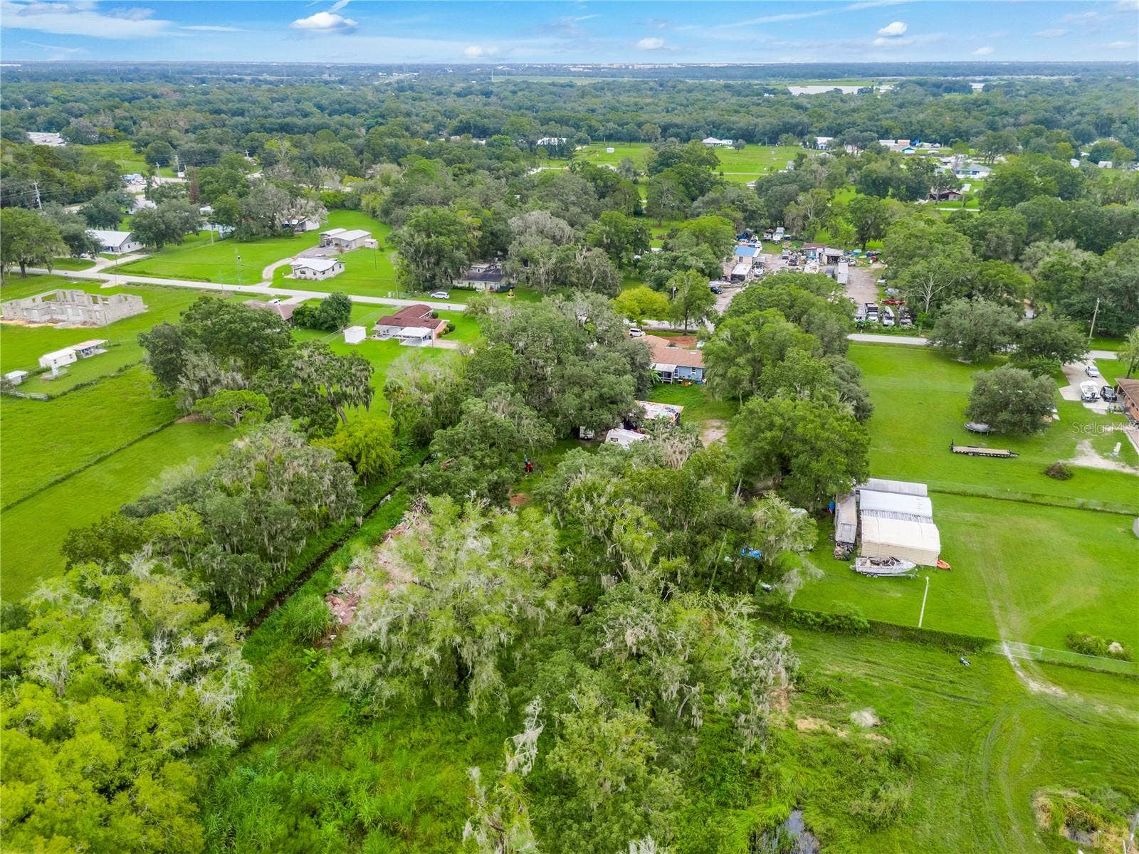 215 JOHN CARROLL ROAD E, Lakeland, FL 33801 215 JOHN CARROLL ROAD E, Lakeland, FL 33801