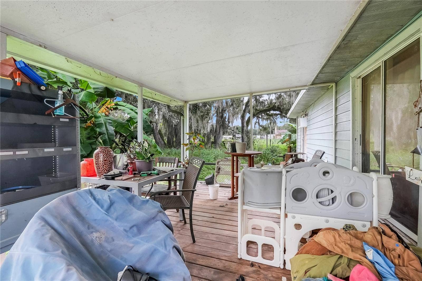215 JOHN CARROLL ROAD E, Lakeland, FL 33801 215 JOHN CARROLL ROAD E, Lakeland, FL 33801