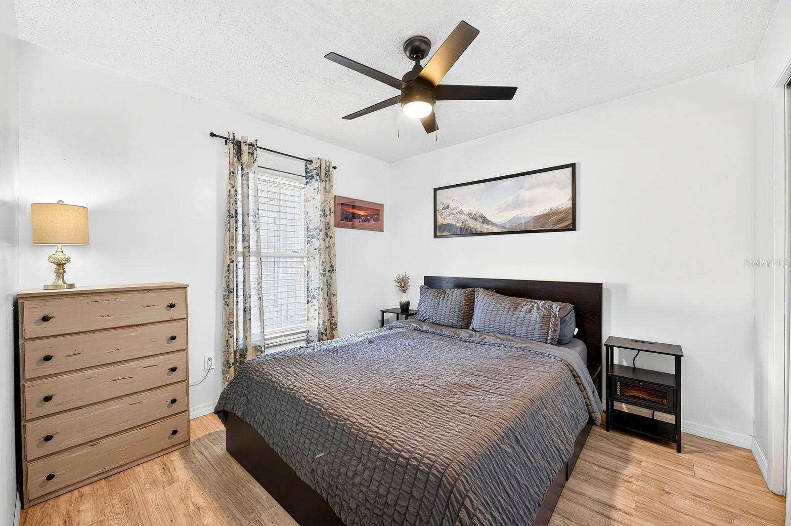9807 PINEY POINT CIRCLE, Orlando, FL 32825 Second Bedroom.