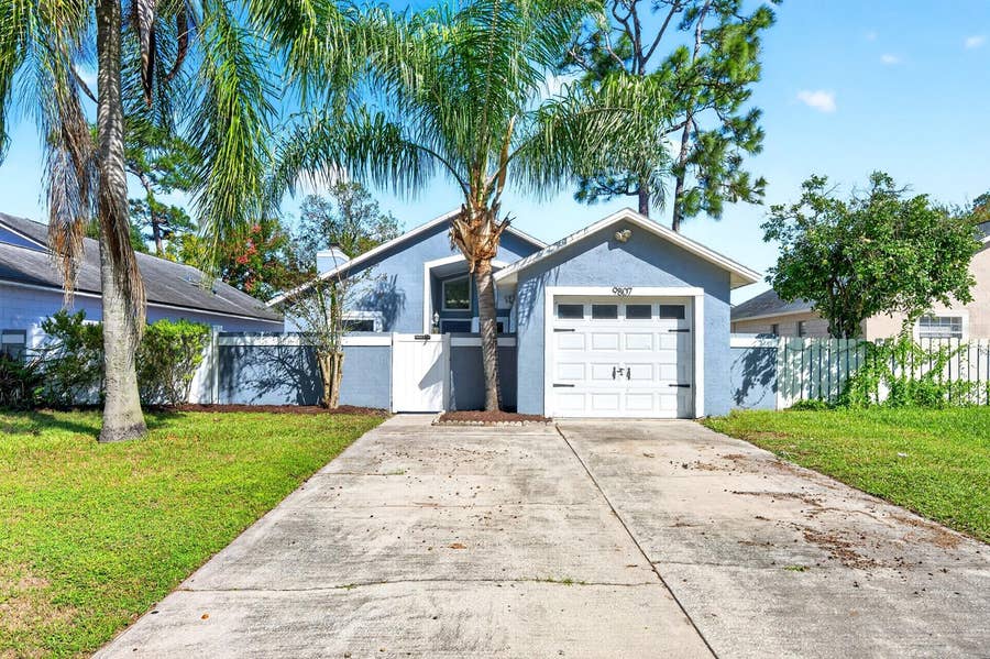 Property photo for 9807 PINEY POINT CIRCLE, Orlando, FL