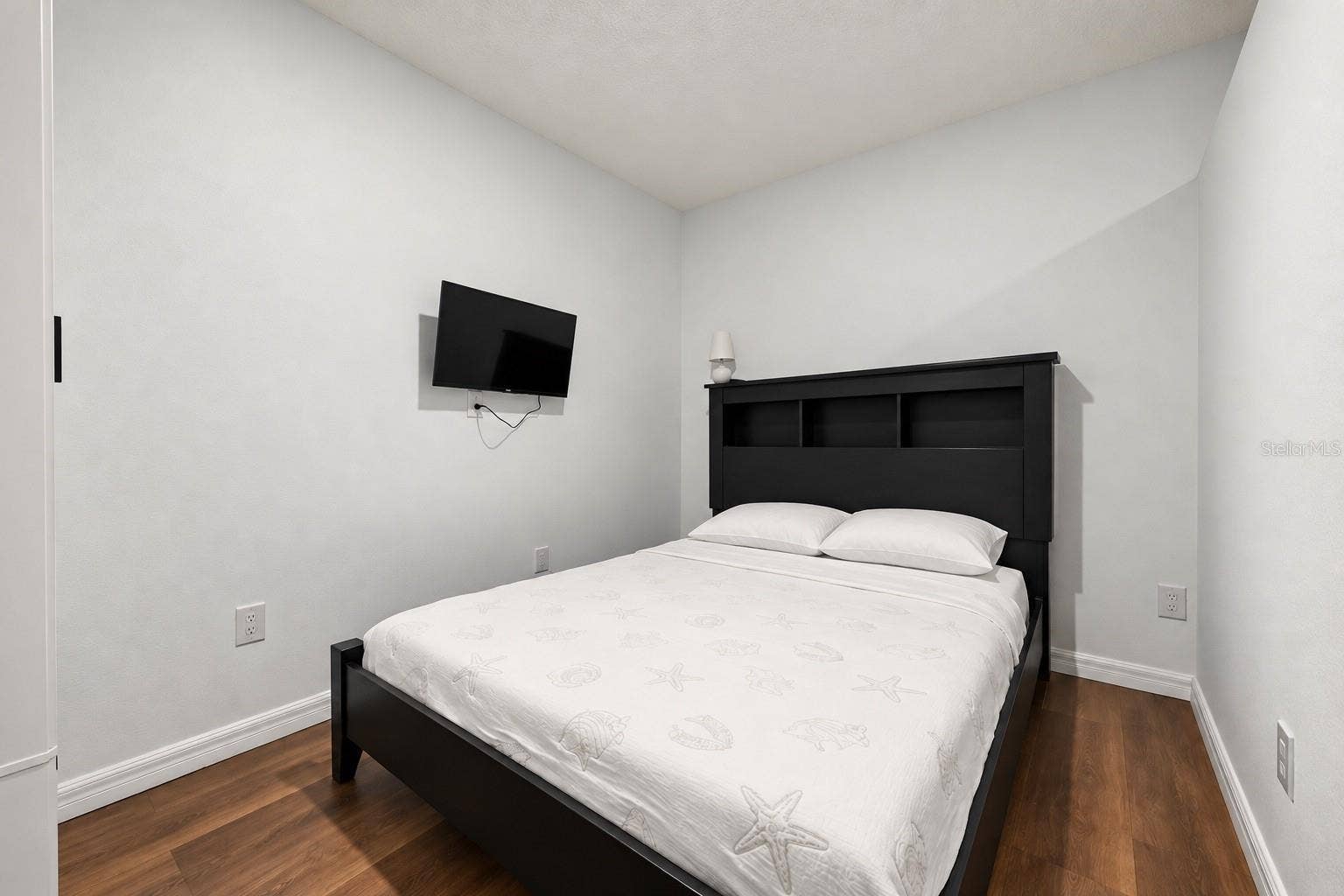 627 CLEARN COURT, Winter Springs, FL 32708 In-law suite bedroom