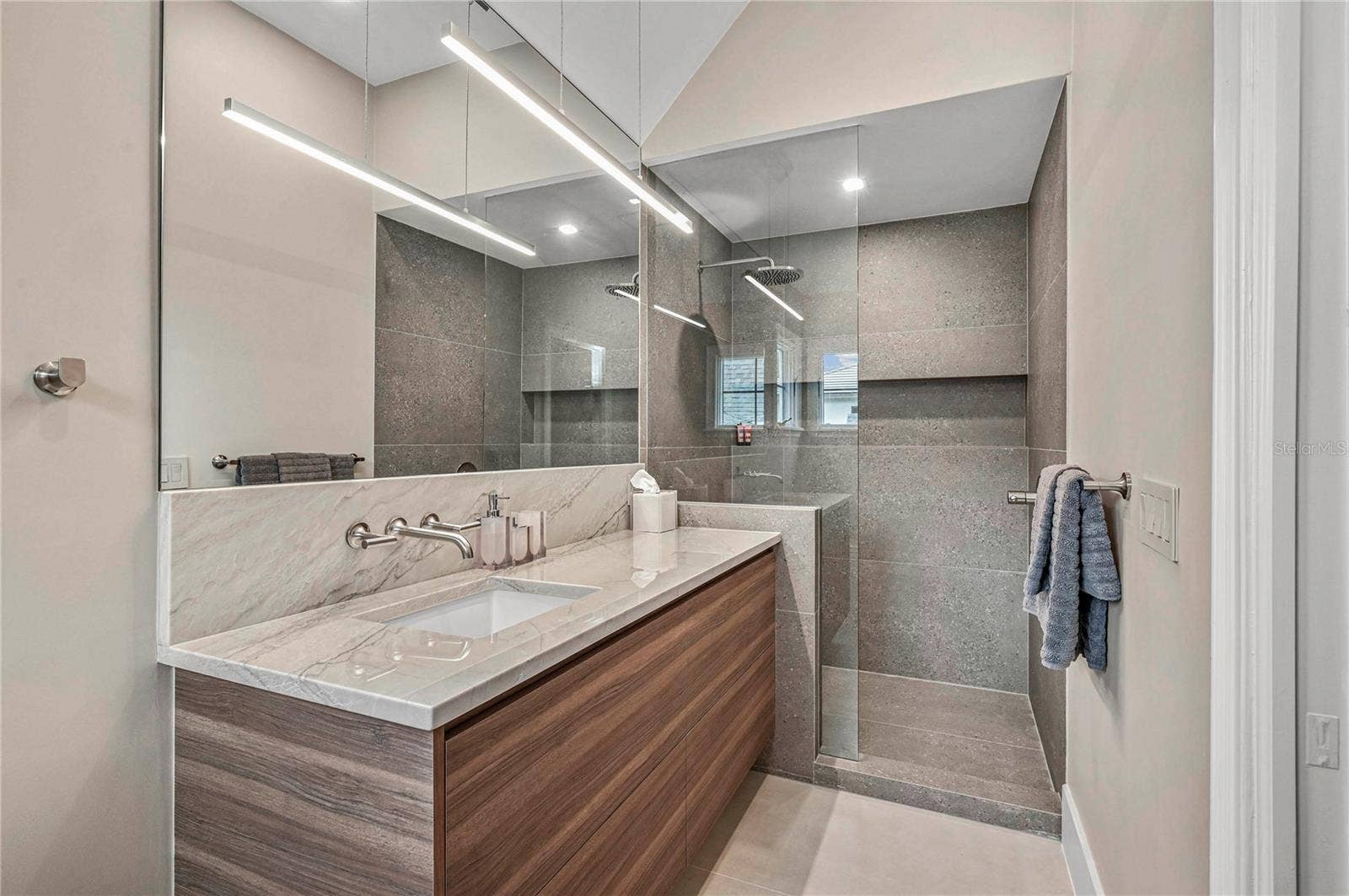1200 VIA SALERNO, Winter Park, FL 32789 1200 VIA SALERNO, Winter Park, FL 32789