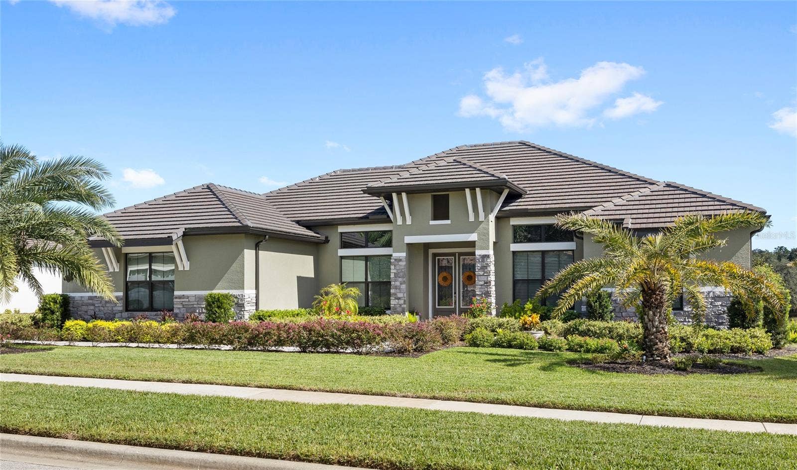 25484 HAWKS RUN LANE, Sorrento, FL 32776 25484 HAWKS RUN LANE, Sorrento, FL 32776