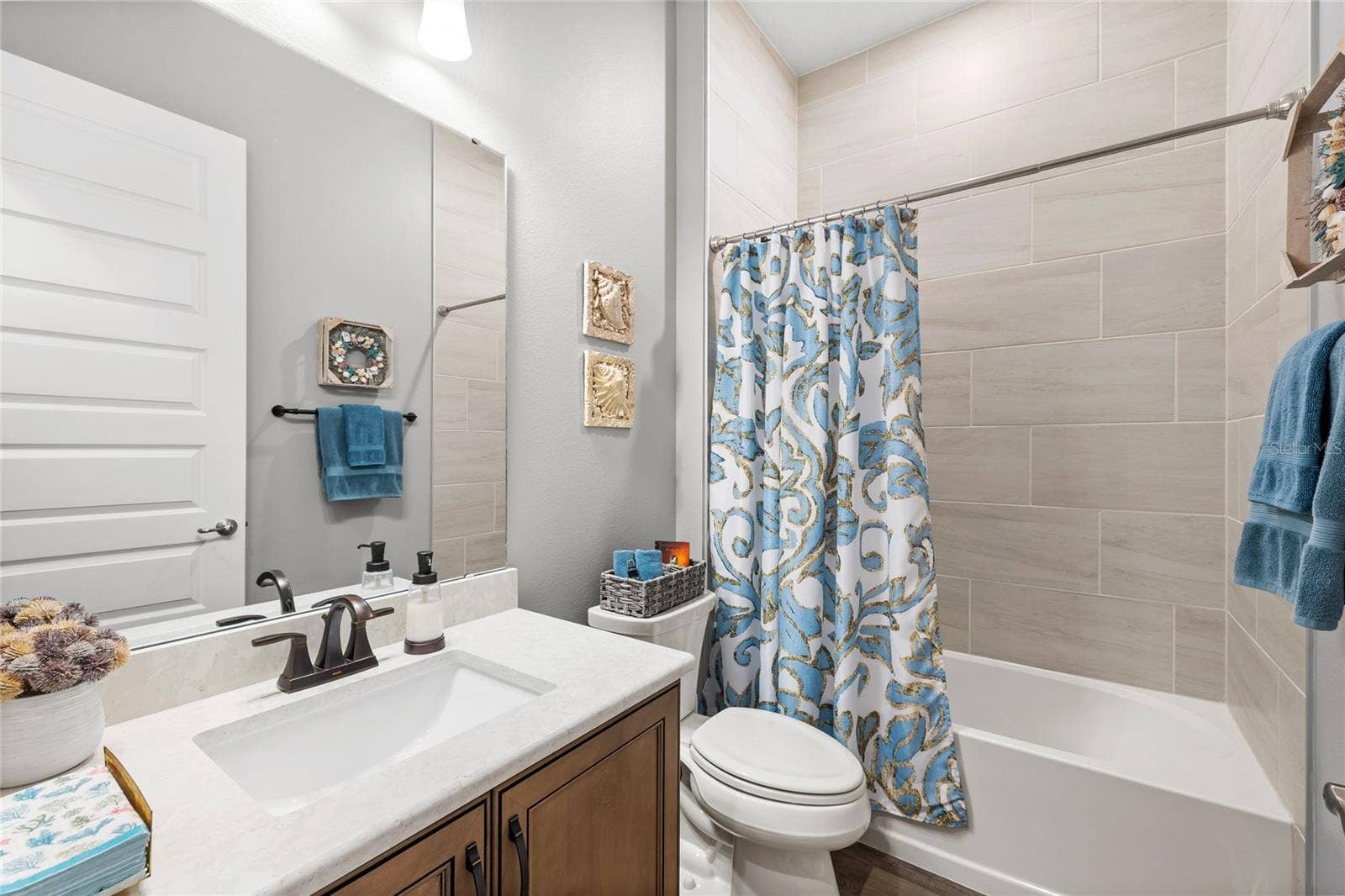 25484 HAWKS RUN LANE, Sorrento, FL 32776 25484 HAWKS RUN LANE, Sorrento, FL 32776