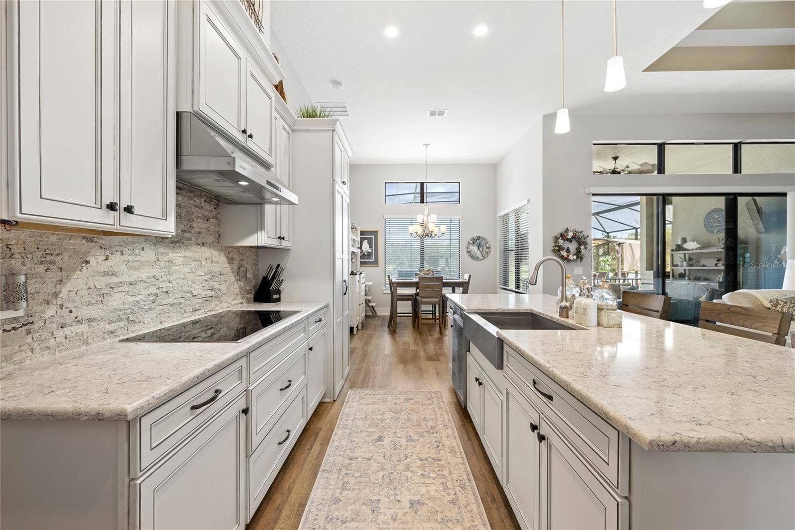 25484 HAWKS RUN LANE, Sorrento, FL 32776 25484 HAWKS RUN LANE, Sorrento, FL 32776