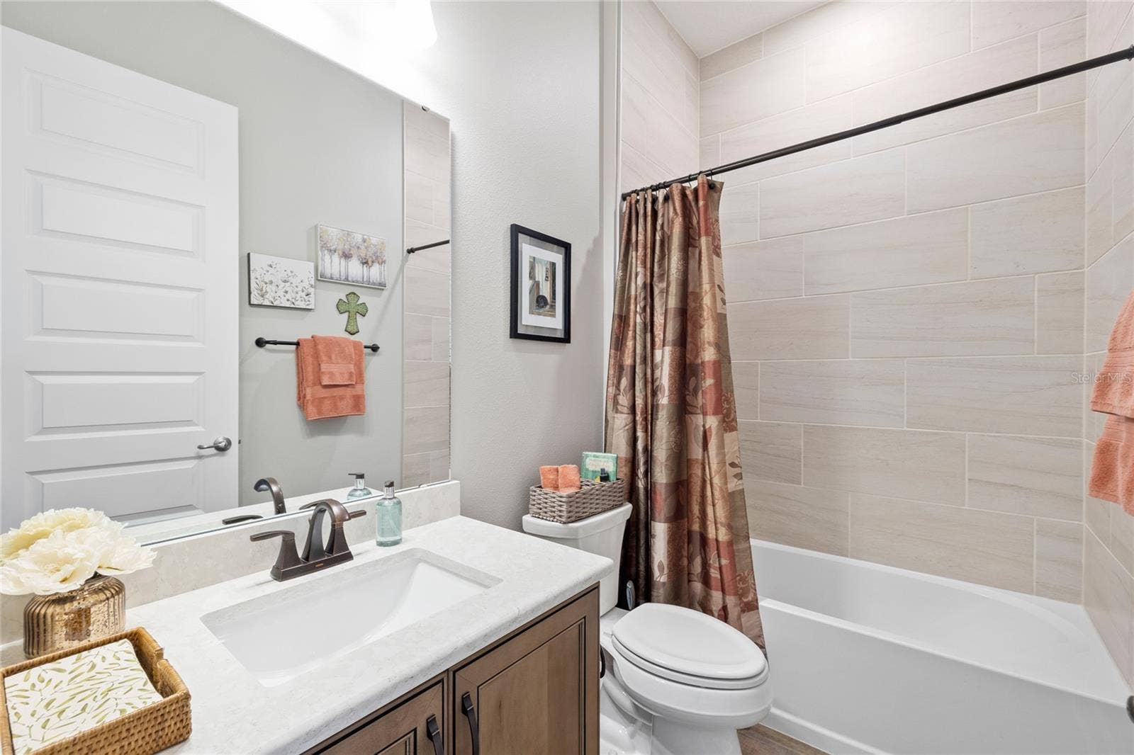 25484 HAWKS RUN LANE, Sorrento, FL 32776 25484 HAWKS RUN LANE, Sorrento, FL 32776