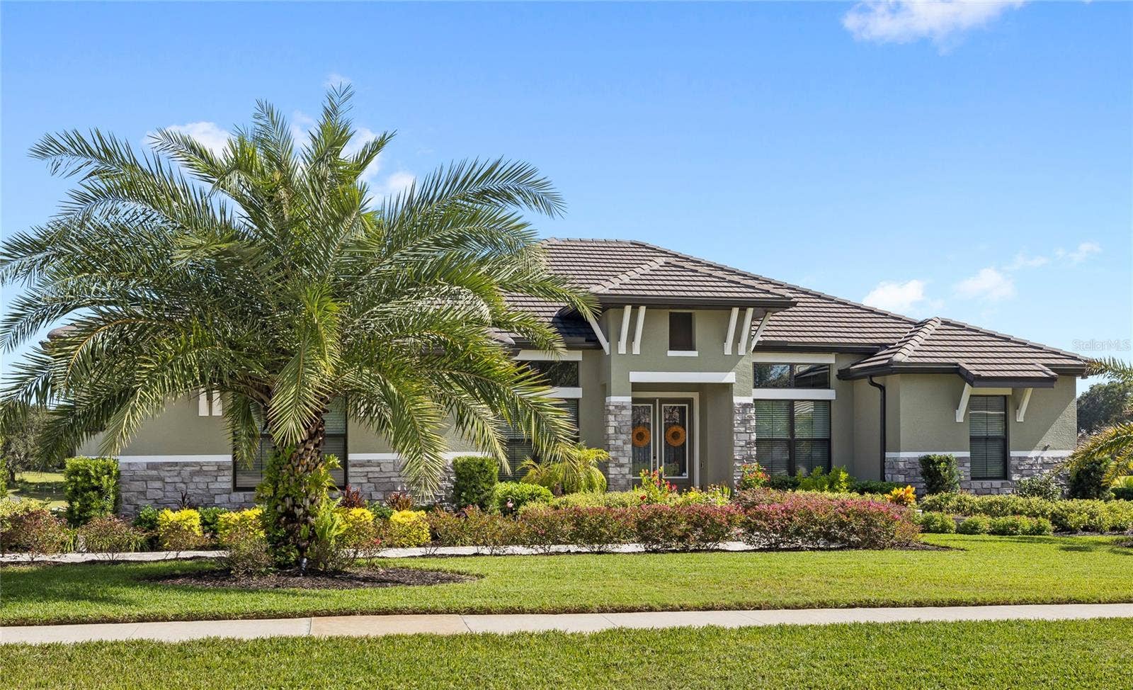 25484 HAWKS RUN LANE, Sorrento, FL 32776 25484 HAWKS RUN LANE, Sorrento, FL 32776