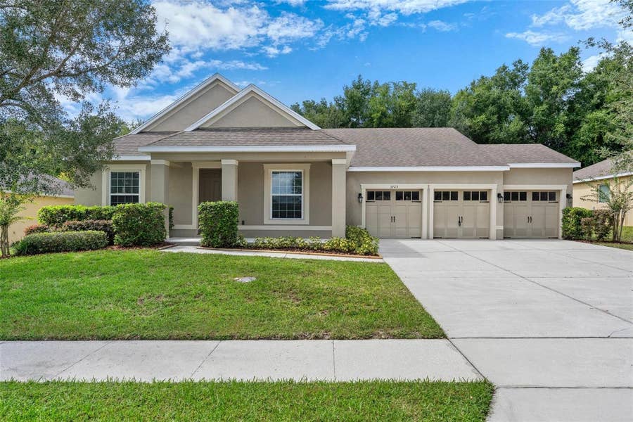 Property photo for 3729 CHANDLER ESTATES DRIVE, Apopka, FL