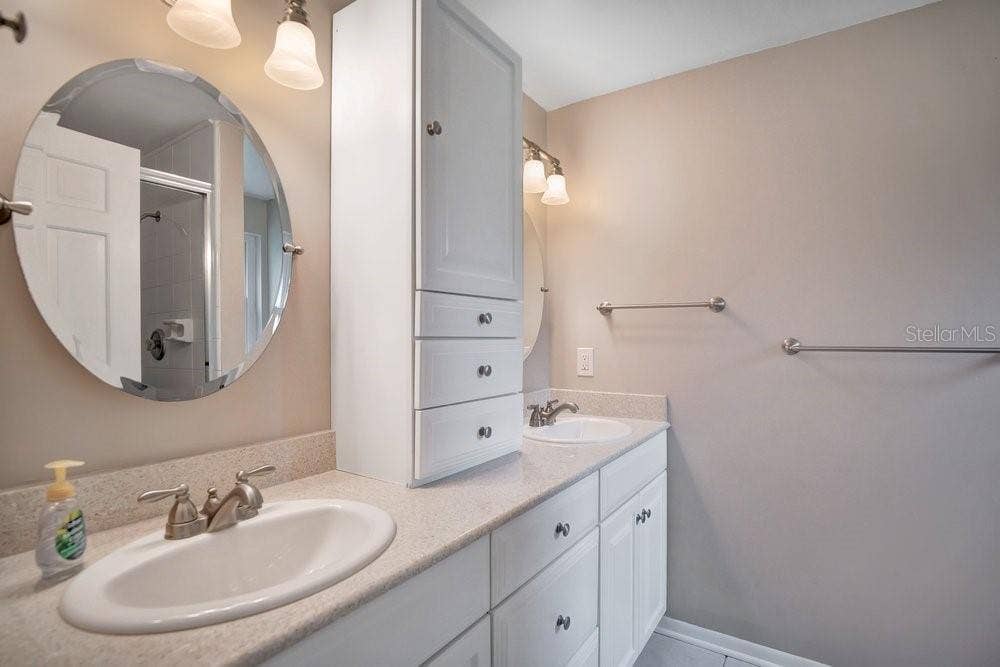 109 PINE NEEDLE LANE, Altamonte Springs, FL 32714 Primary Bathroom
