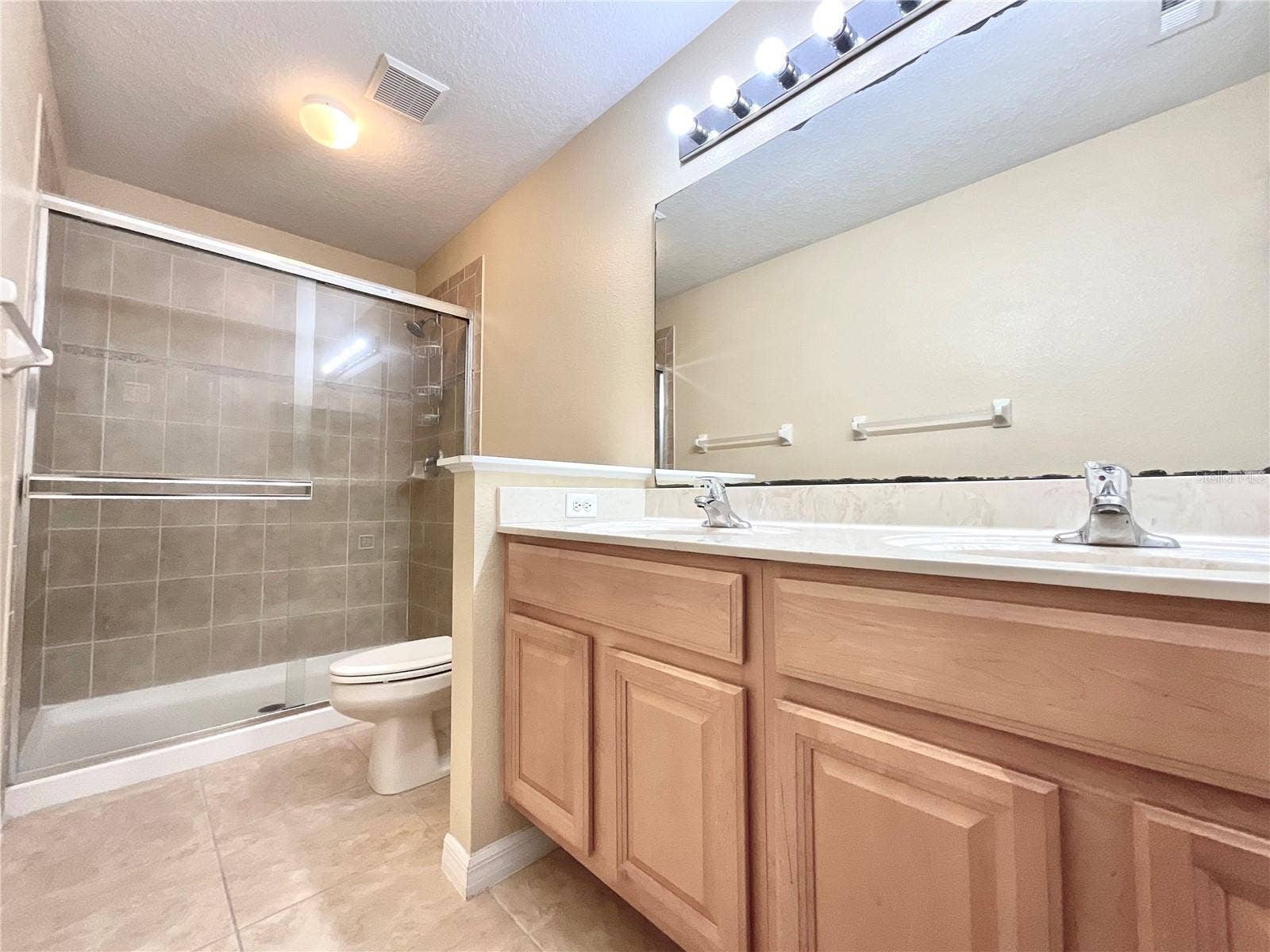 3820 SILVERBELL LOOP, Oviedo, FL 32765