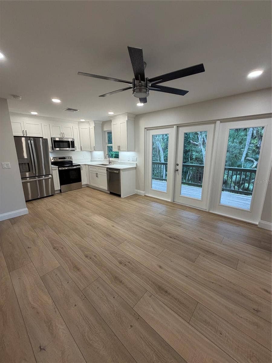 1784 LAKE HARNEY ROAD, Geneva, FL 32732