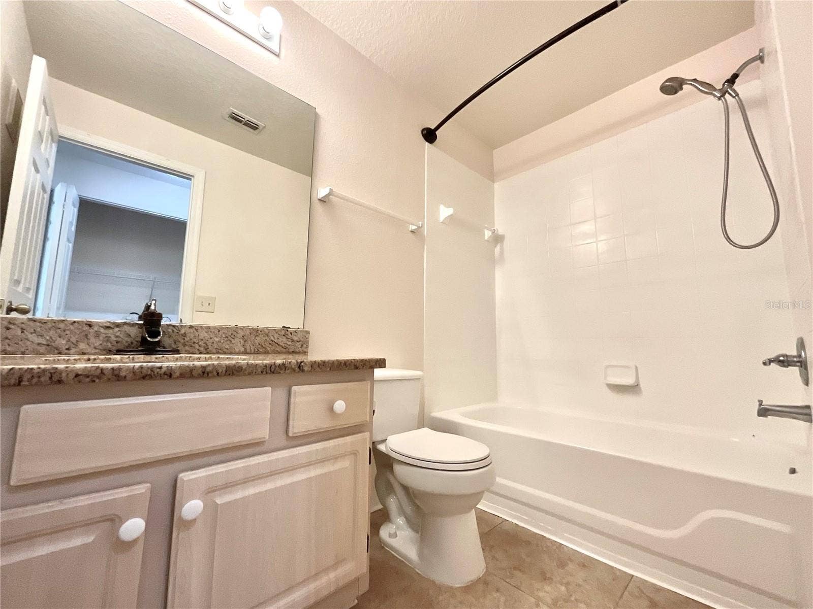 1930 SUMMER CLUB DRIVE, #202, Oviedo, FL 32765