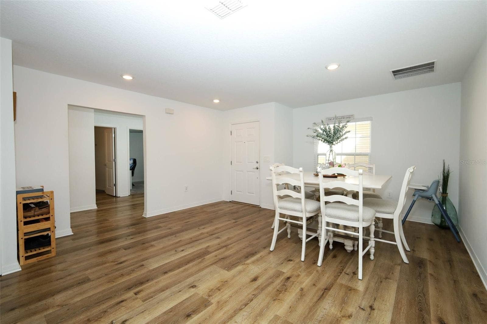 5325 RED CORAL CIRCLE, Mount Dora, FL 32757