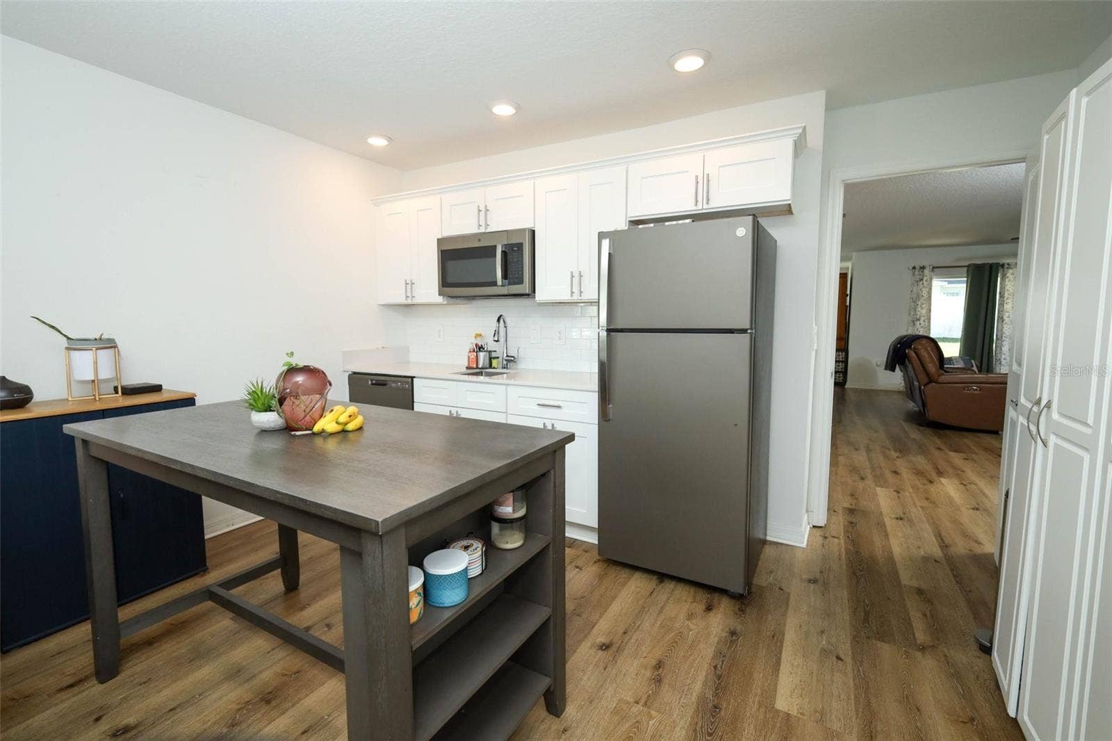 5325 RED CORAL CIRCLE, Mount Dora, FL 32757