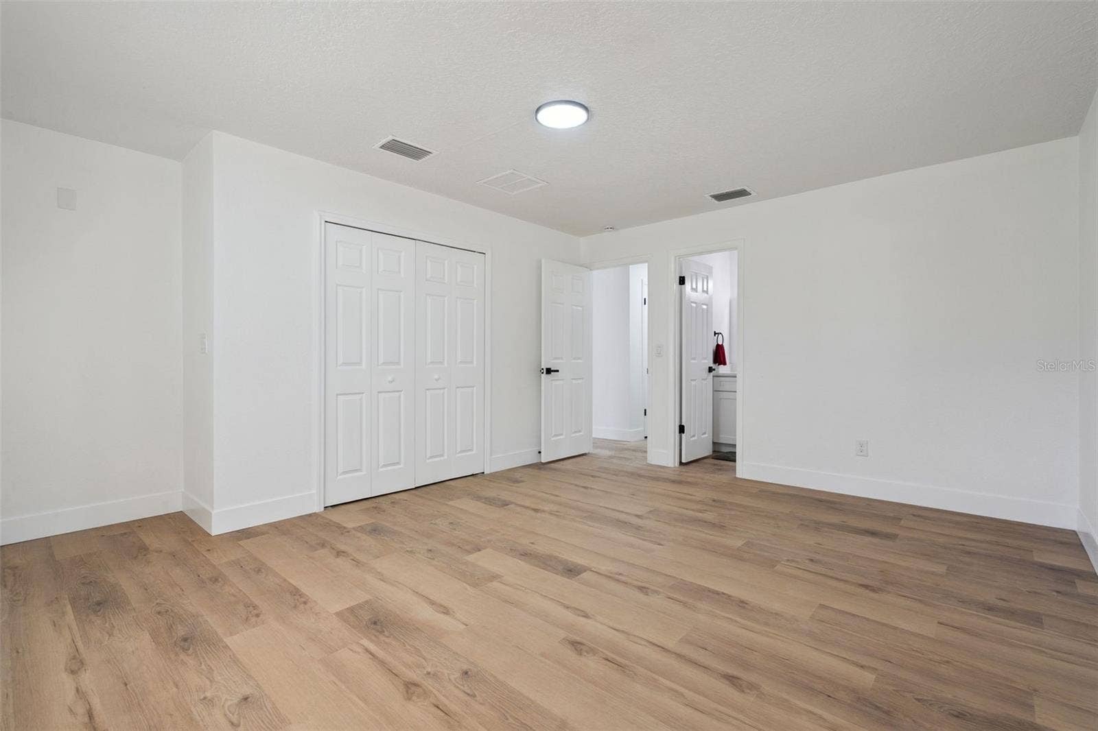 5665 E SHADY ACRES DRIVE, Inverness, FL 34453 5665 E SHADY ACRES DRIVE, Inverness, FL 34453