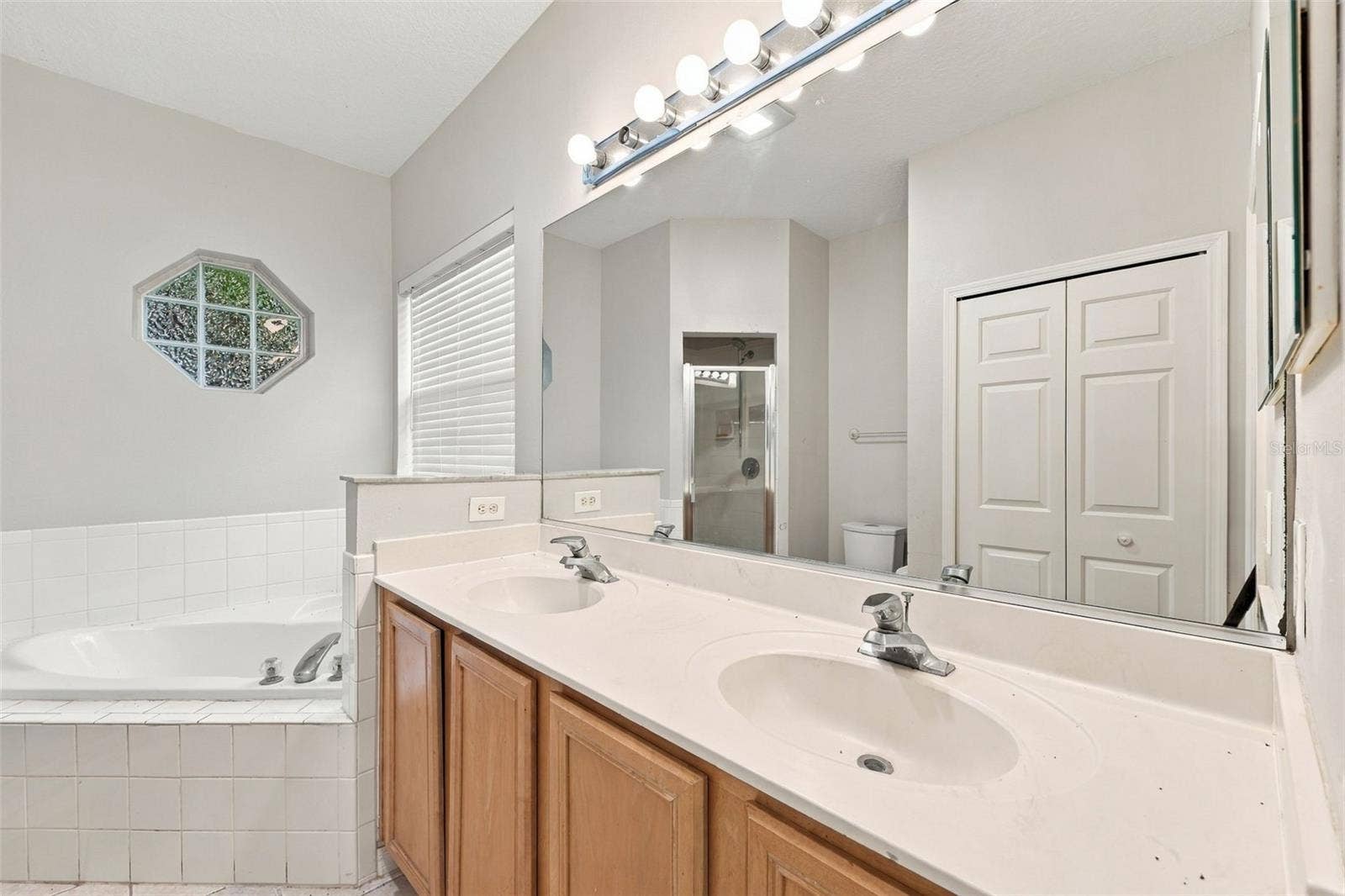 39914 SUNBEAM WAY, Lady Lake, FL 32159 39914 SUNBEAM WAY, Lady Lake, FL 32159