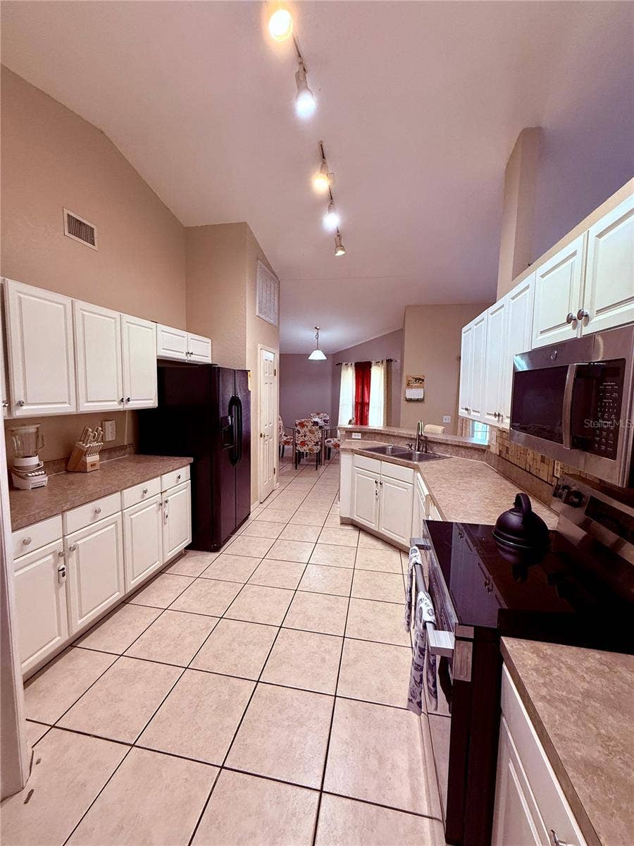 649 SIERRA CIRCLE, Davenport, FL 33837 649 SIERRA CIRCLE, Davenport, FL 33837