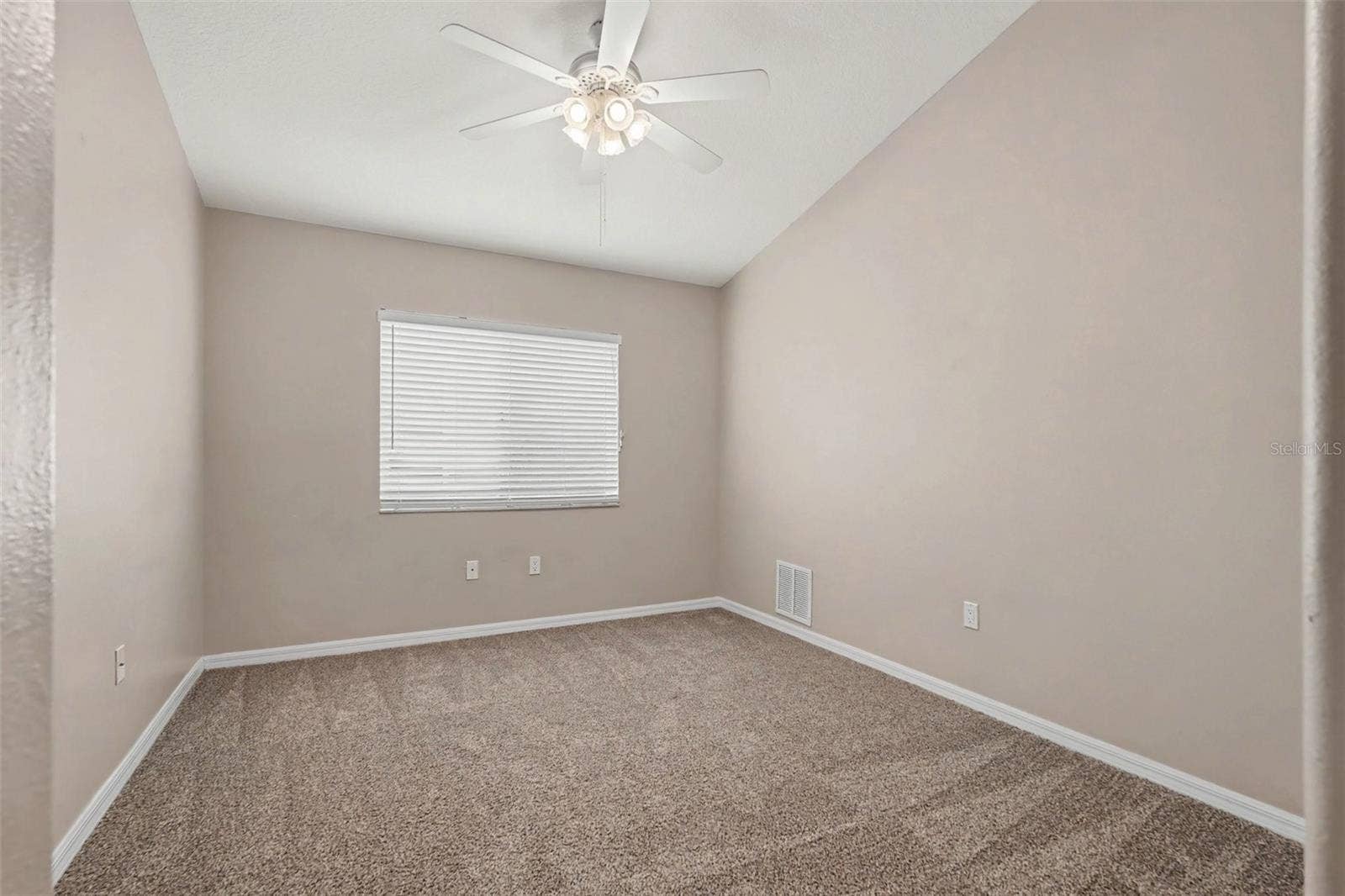 27722 SUGAR LOAF DRIVE, Wesley Chapel, FL 33544 27722 SUGAR LOAF DRIVE, Wesley Chapel, FL 33544
