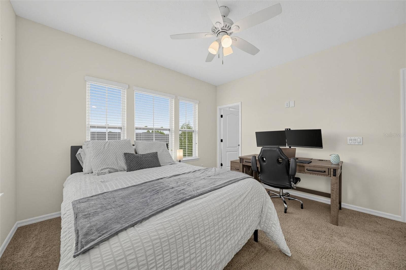 885 TARAMUNDI DRIVE, Oviedo, FL 32765 885 TARAMUNDI DRIVE, Oviedo, FL 32765