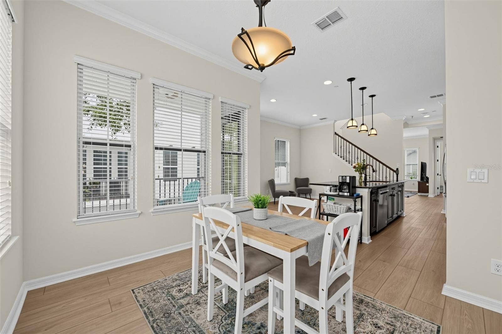885 TARAMUNDI DRIVE, Oviedo, FL 32765 885 TARAMUNDI DRIVE, Oviedo, FL 32765