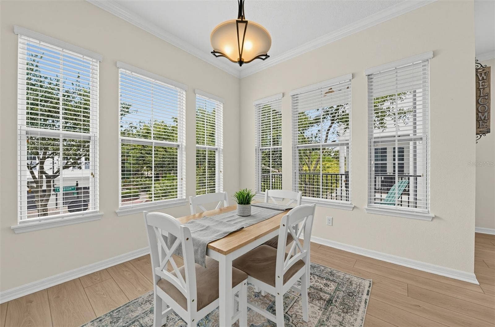 885 TARAMUNDI DRIVE, Oviedo, FL 32765 885 TARAMUNDI DRIVE, Oviedo, FL 32765