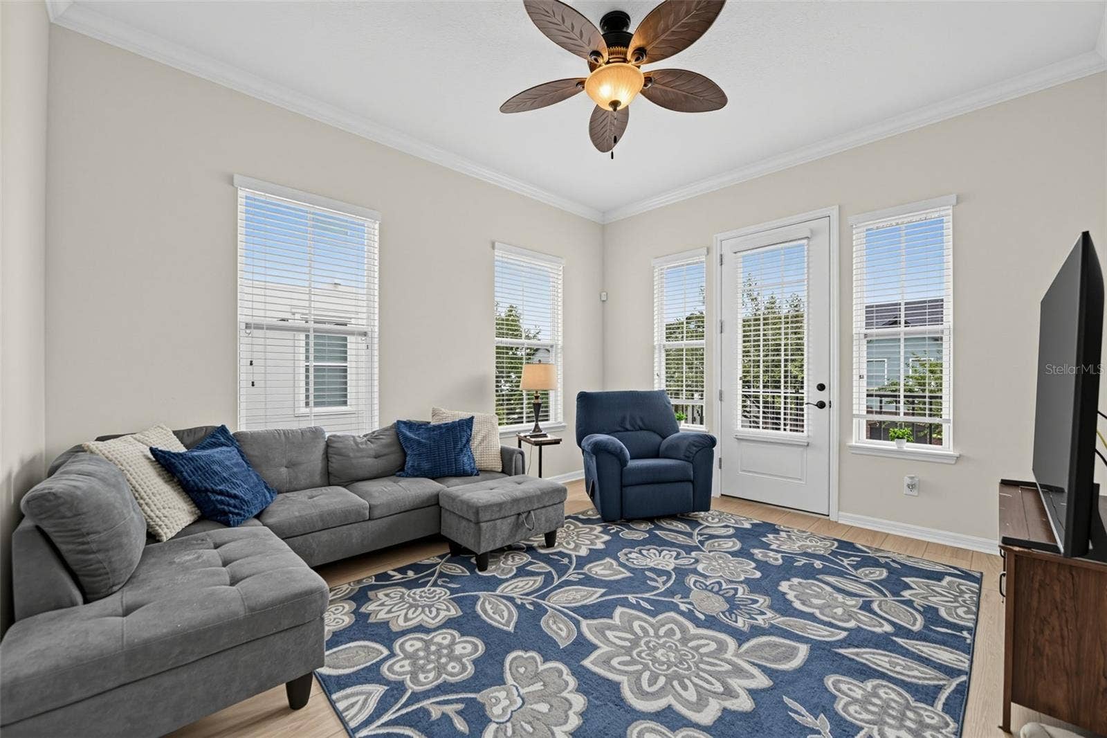 885 TARAMUNDI DRIVE, Oviedo, FL 32765 885 TARAMUNDI DRIVE, Oviedo, FL 32765