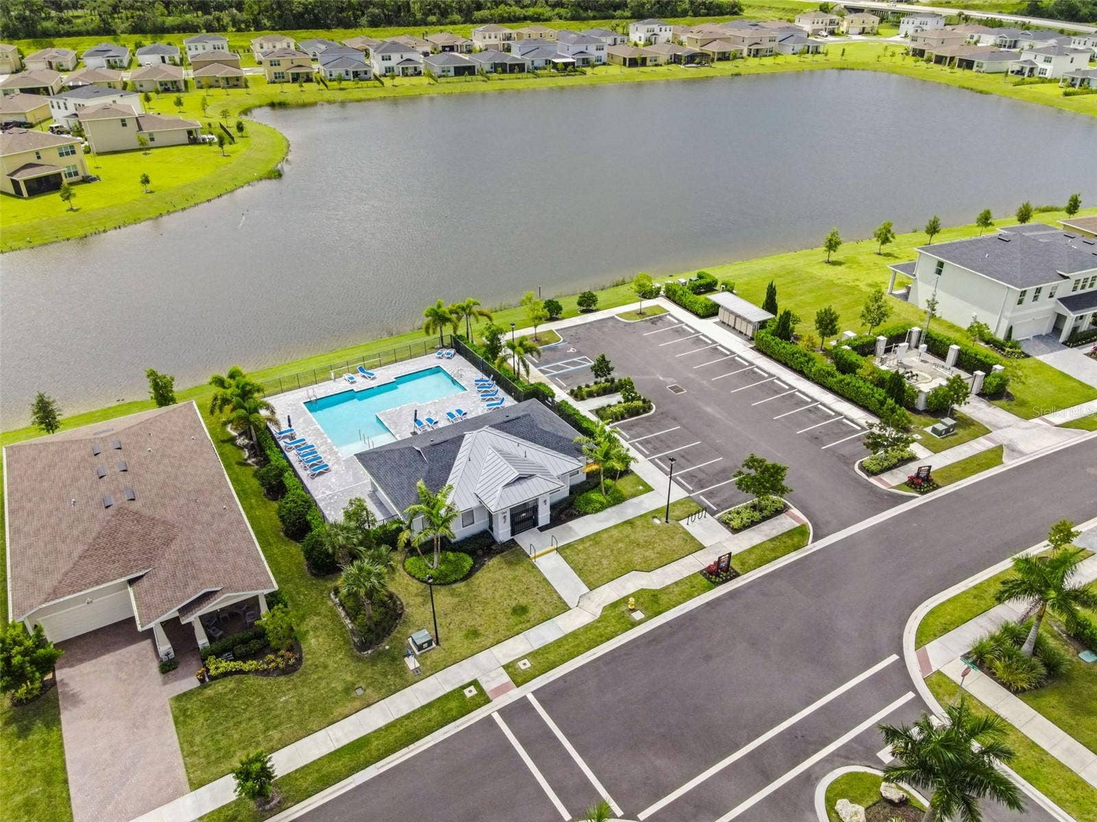 660 VERIDIAN CIRCLE NW, Palm Bay, FL 32907 660 VERIDIAN CIRCLE NW, Palm Bay, FL 32907