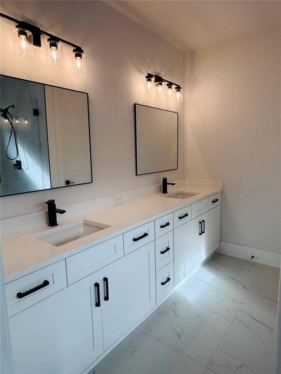 1830 LAKE SUE DRIVE, Orlando, FL 32803 1830 LAKE SUE DRIVE, Orlando, FL 32803