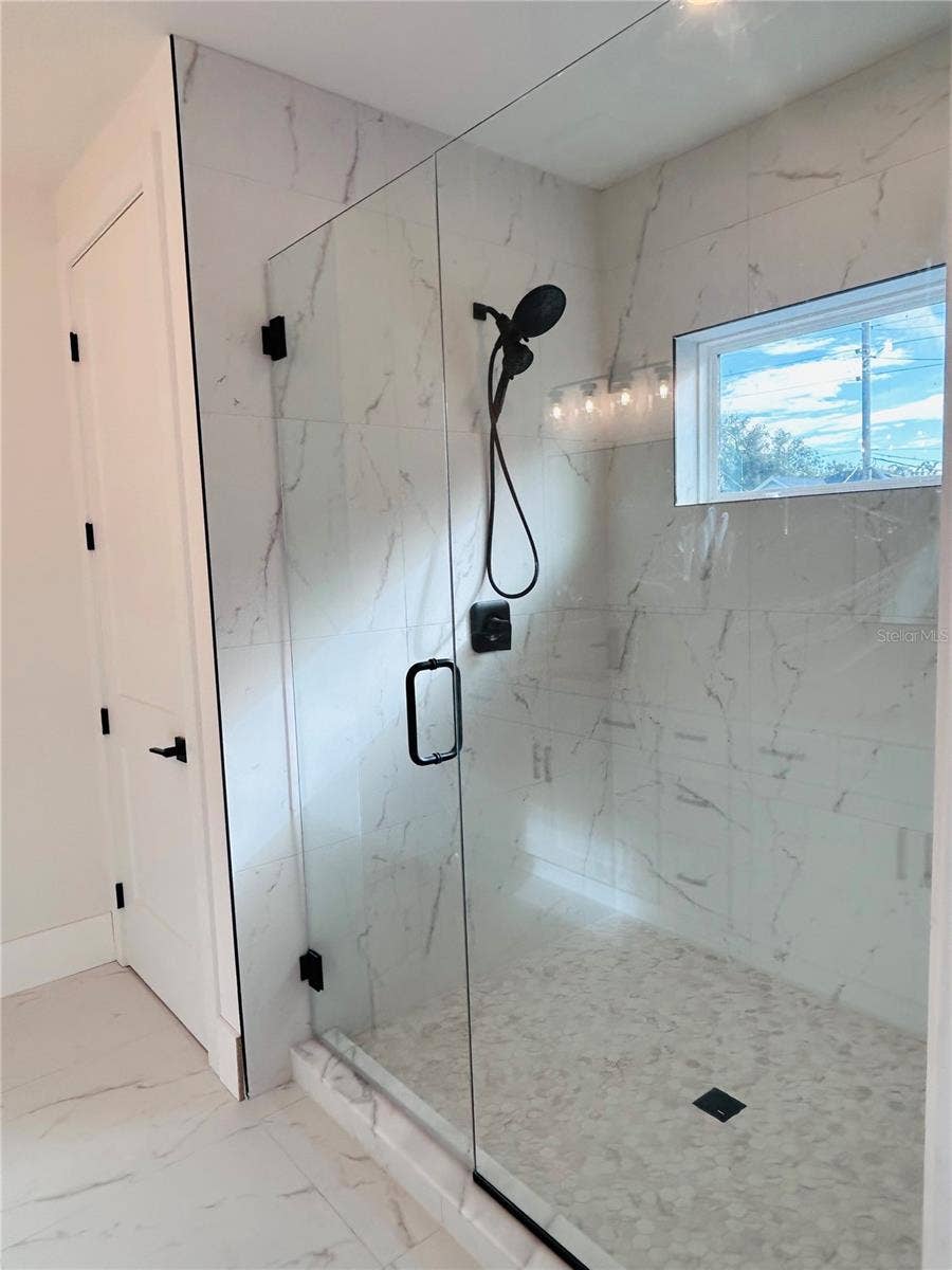 1830 LAKE SUE DRIVE, Orlando, FL 32803 1830 LAKE SUE DRIVE, Orlando, FL 32803