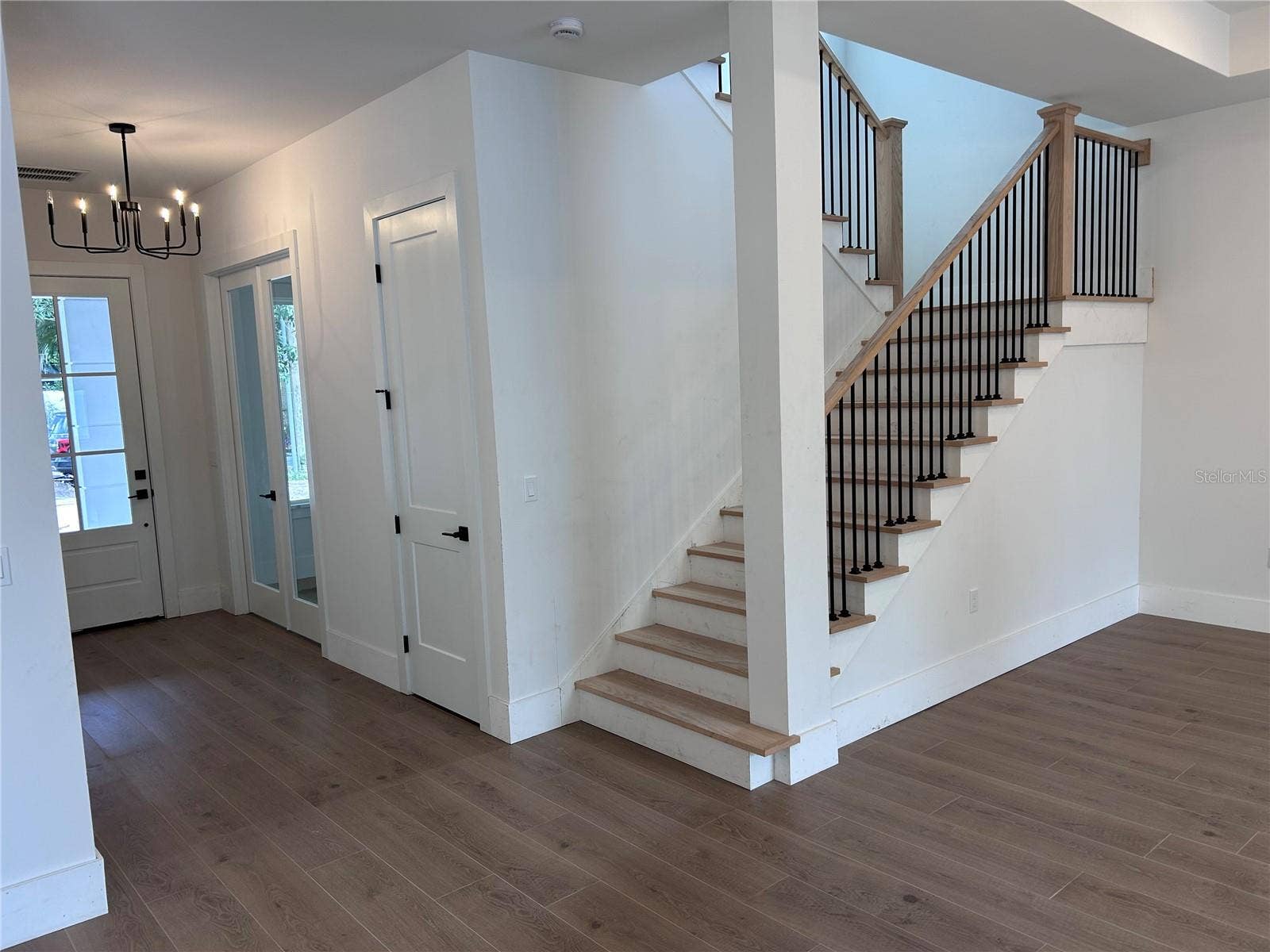 1830 LAKE SUE DRIVE, Orlando, FL 32803 1830 LAKE SUE DRIVE, Orlando, FL 32803