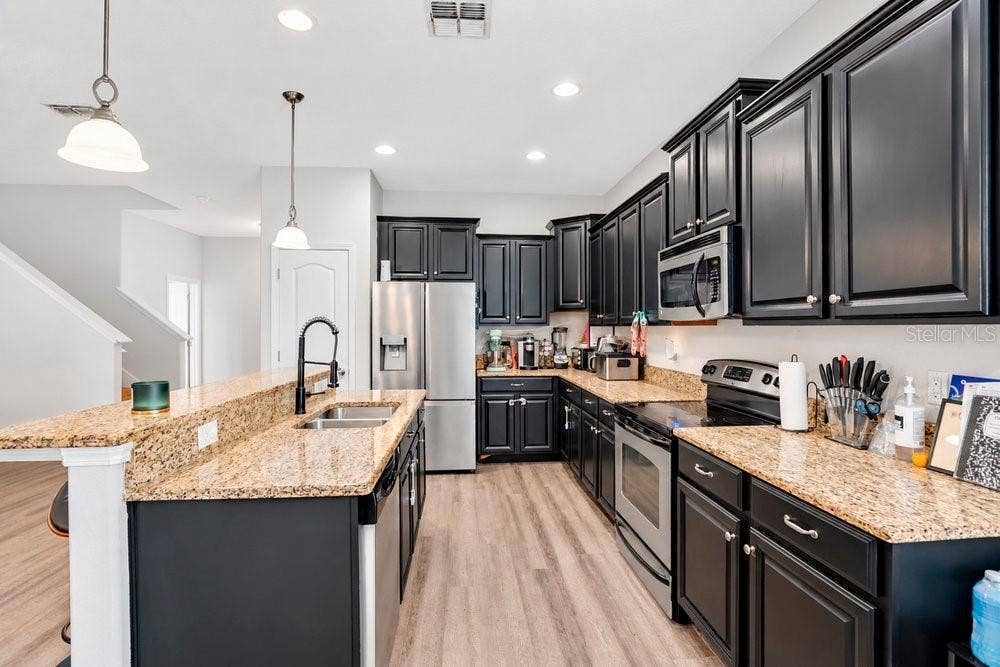 2096 CORDAVILLE PLACE, Apopka, FL 32703 2096 CORDAVILLE PLACE, Apopka, FL 32703