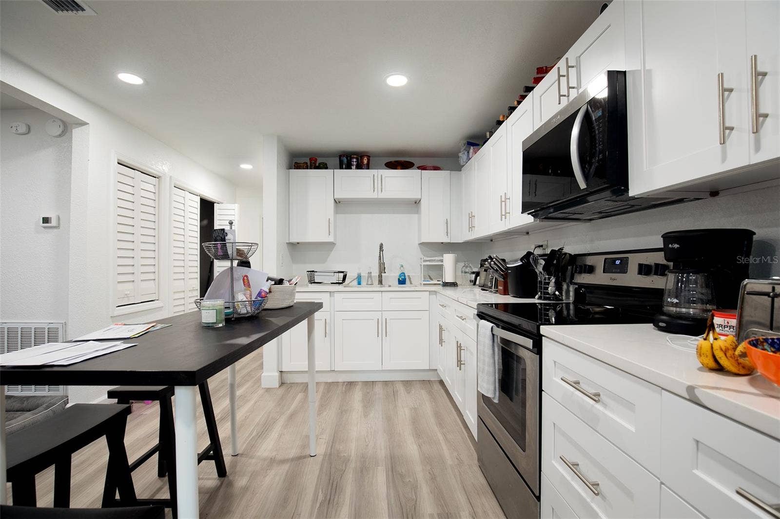 101 S GLENWOOD AVENUE, Orlando, FL 32803 Kitchen