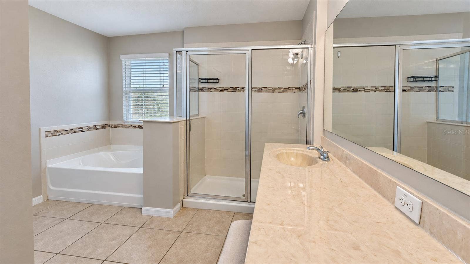 5209 ALLIGATOR FLAG LANE, Orlando, FL 32811