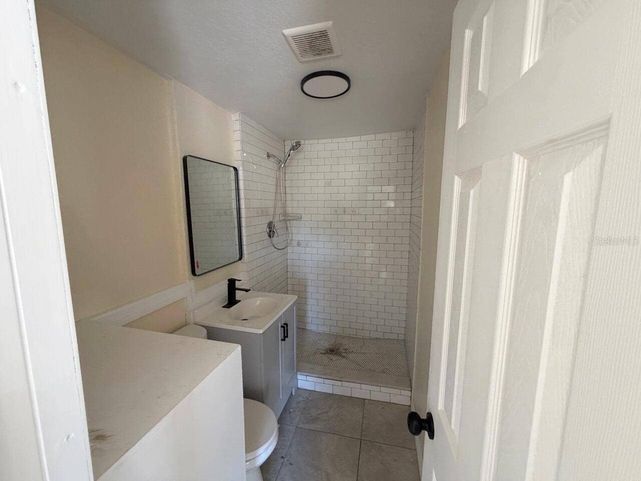 613 PLATEAU AVENUE, Lakeland, FL 33815 613 PLATEAU AVENUE, Lakeland, FL 33815