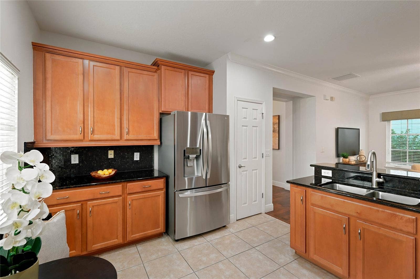 5326 CHATAS LANE, Orlando, FL 32814 5326 CHATAS LANE, Orlando, FL 32814