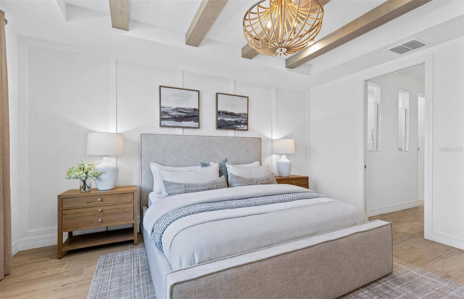 2579 CLEAR NIGHT AVENUE, Kissimmee, FL 34744 Model Home Design Only. Pictures and furnishings are for illustrative purposes only. Elevations, colors and options may vary. Furniture is for model home staging only.