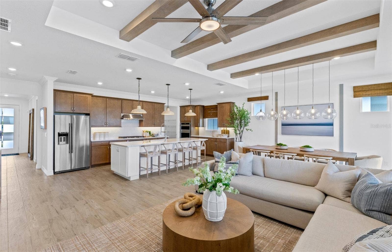 2579 CLEAR NIGHT AVENUE, Kissimmee, FL 34744 Model Home Design Only. Pictures and furnishings are for illustrative purposes only. Elevations, colors and options may vary. Furniture is for model home staging only.