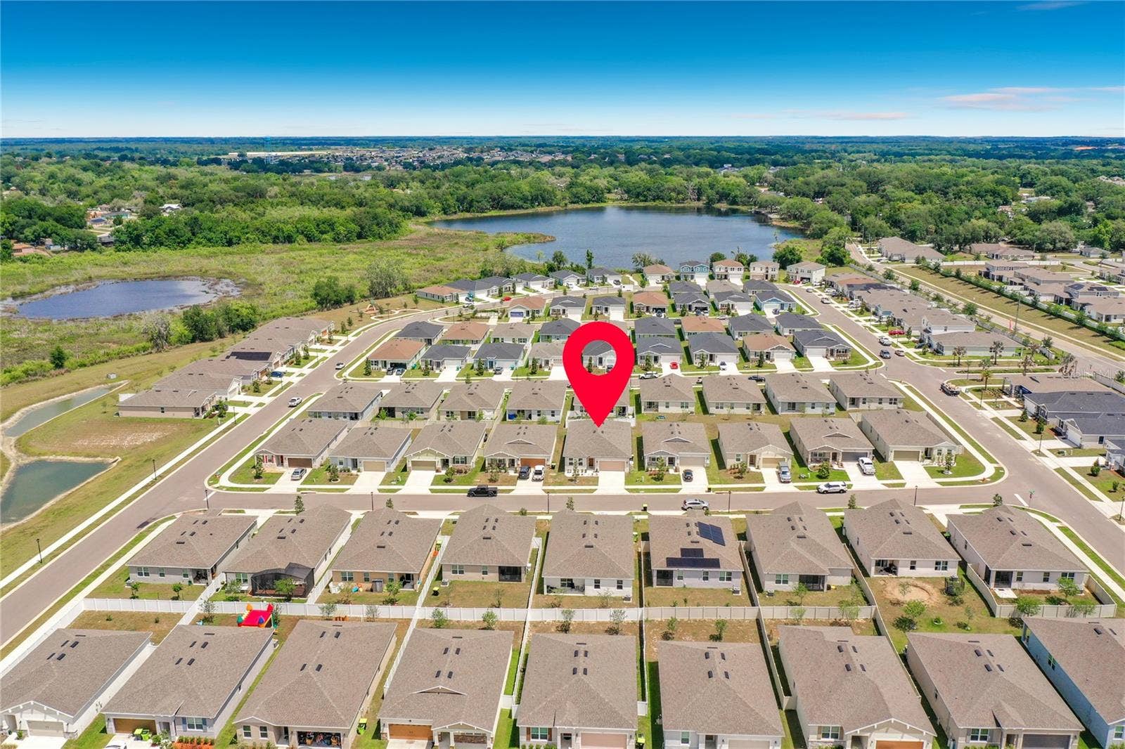 418 QUAYSIDE AVE AVENUE, Mascotte, FL 34753