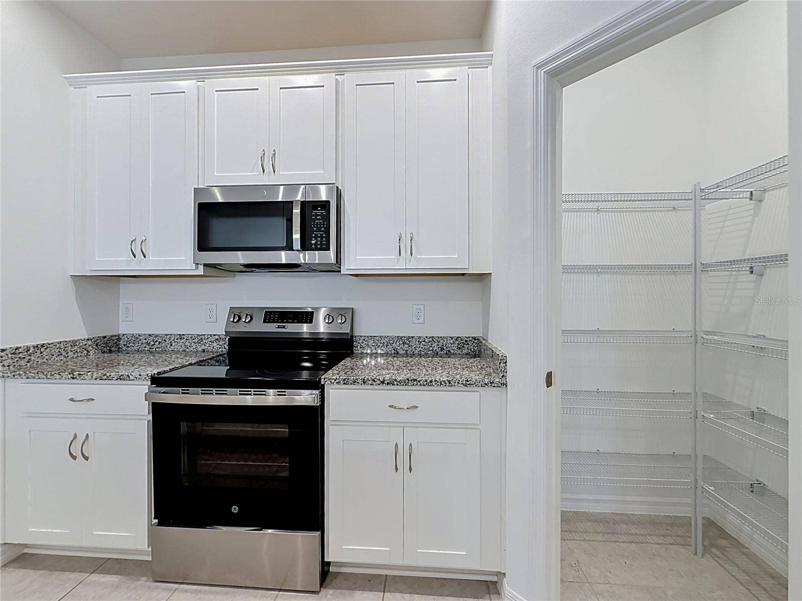 418 QUAYSIDE AVE AVENUE, Mascotte, FL 34753