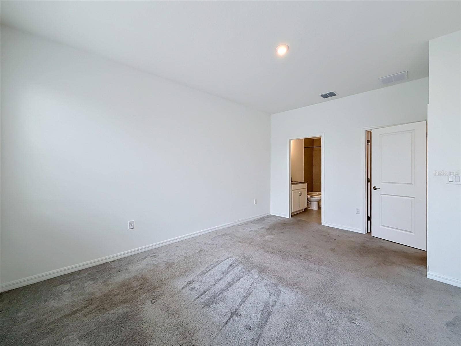 418 QUAYSIDE AVE AVENUE, Mascotte, FL 34753