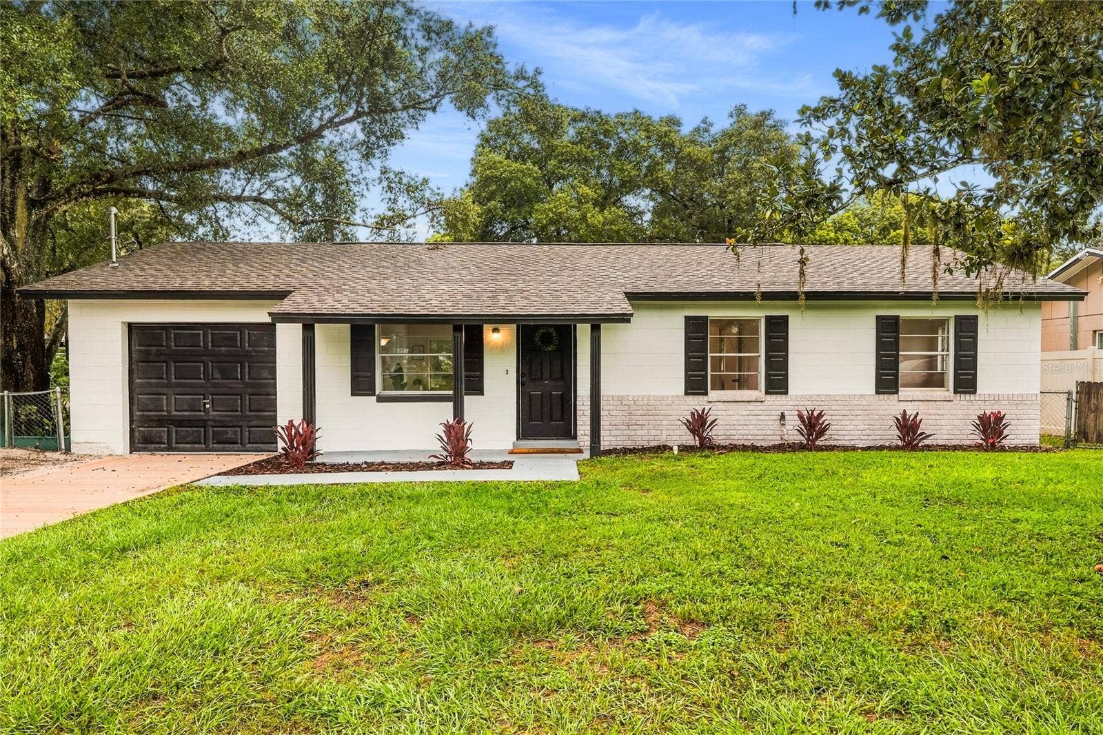 705 PASADENA AVENUE, Longwood, FL 32750 Welcome Home!