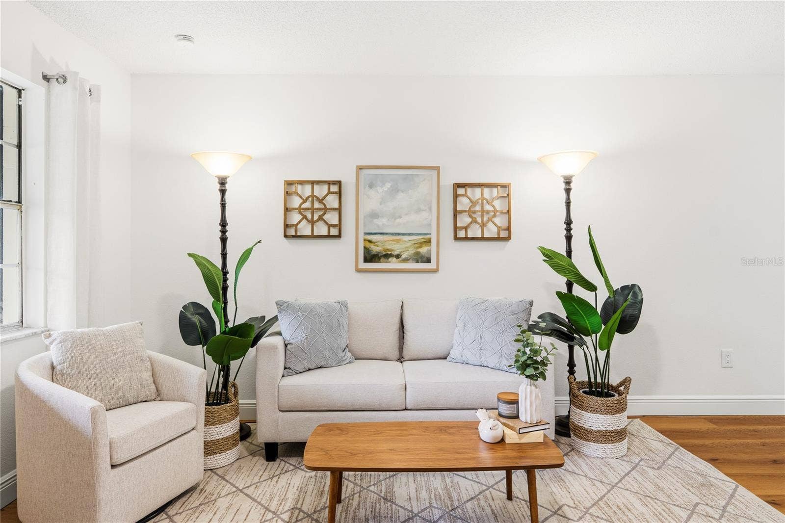 705 PASADENA AVENUE, Longwood, FL 32750 Living Room