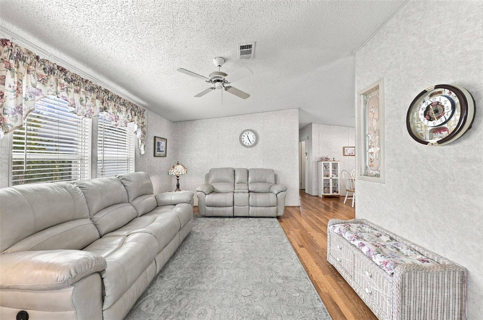 122 DOUGLAS PARK AVENUE, Davenport, FL 33897 122 DOUGLAS PARK AVENUE, Davenport, FL 33897