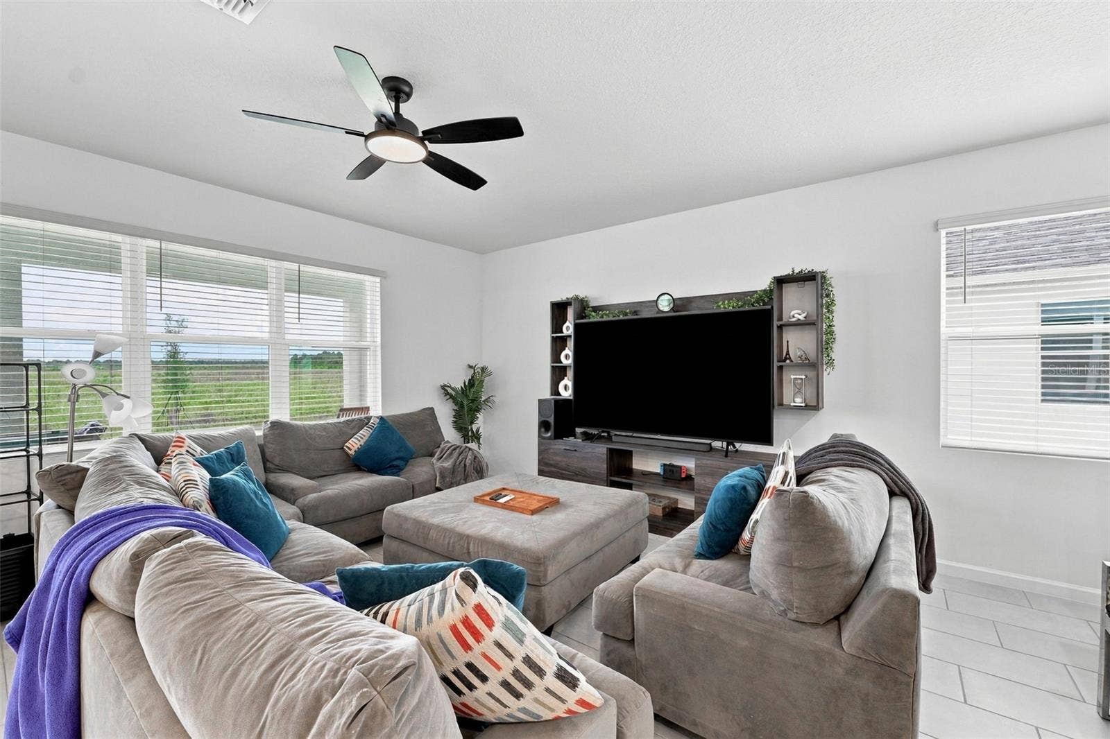 1835 KYLAR DRIVE NW, Palm Bay, FL 32907 1835 KYLAR DRIVE NW, Palm Bay, FL 32907