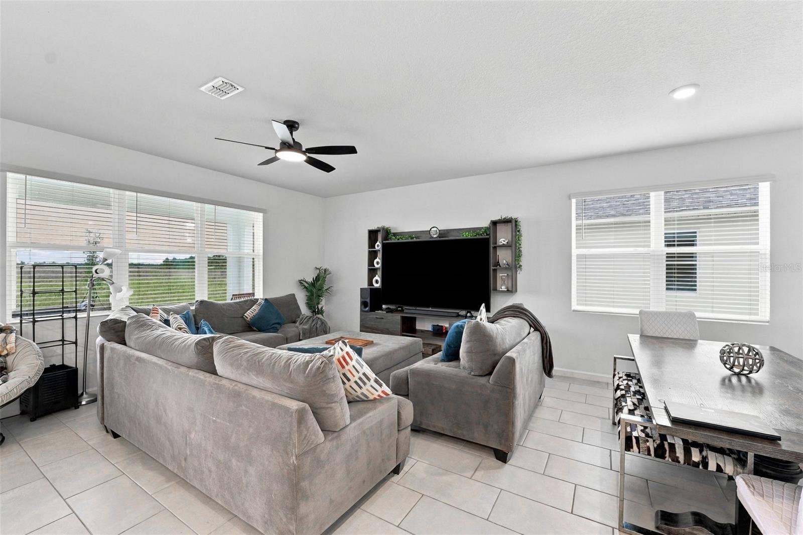 1835 KYLAR DRIVE NW, Palm Bay, FL 32907 1835 KYLAR DRIVE NW, Palm Bay, FL 32907