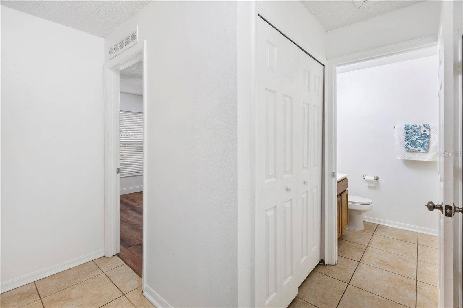 1056 ROYAL MARQUIS CIRCLE, Ocoee, FL 34761