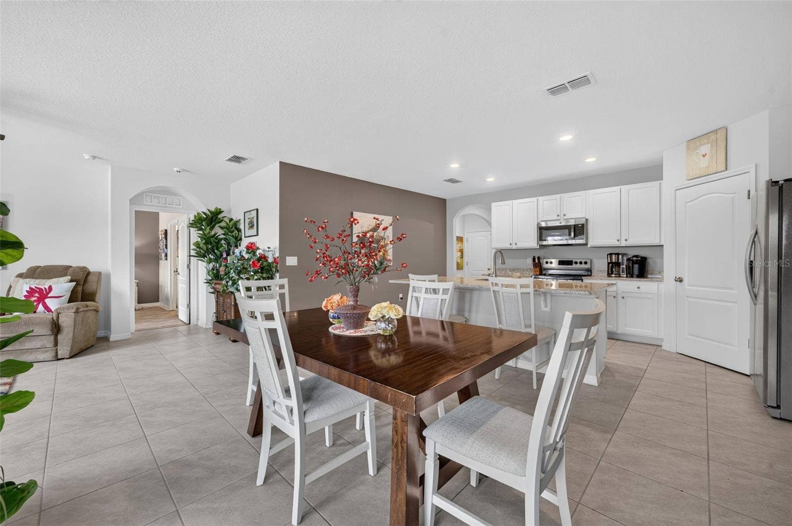 4367 LOOKING GLASS PLACE, Sanford, FL 32771 Dining Area